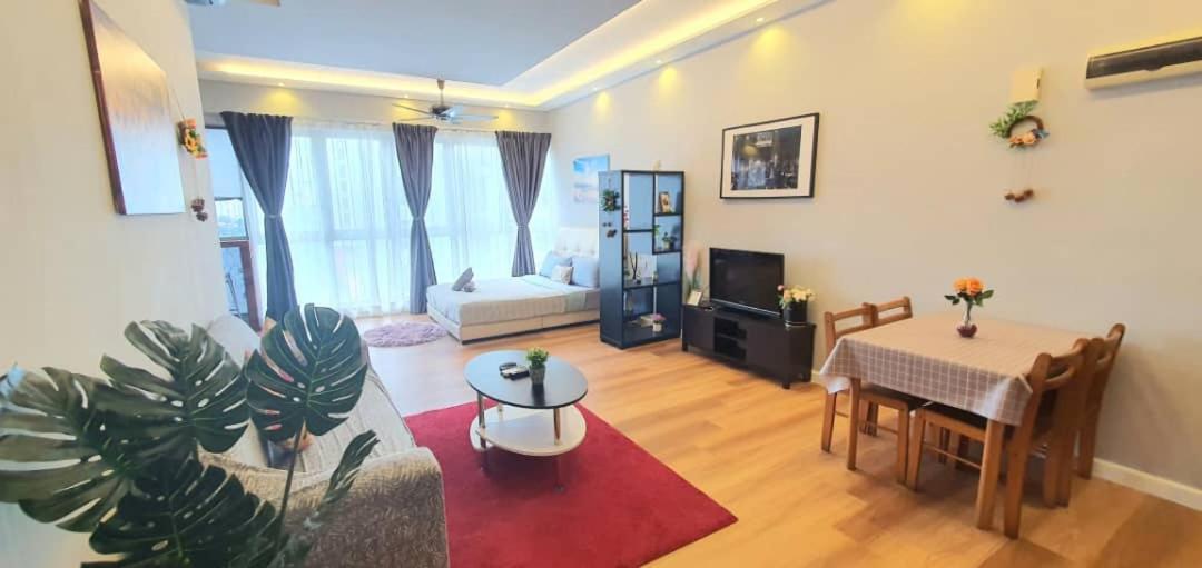 Regalia Suites Klcc View Rooftop Infinity Pool By Angkasa Homes Kuala Lumpur Bagian luar foto